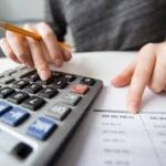 Saiba quanto a saúde mental custa para empresas e economia. Dados globais, brasileiros e catarinenses mostram por que líderes devem agir agora.